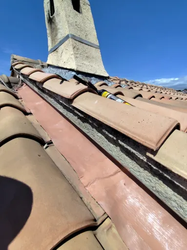 solin réparation rénovation plomp zinc alu toiture réfection artisan Janselme Cagnes-sur-Mer