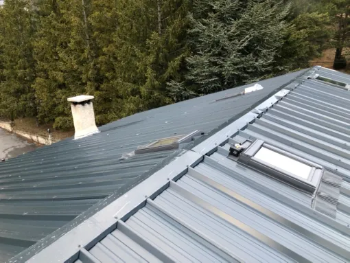 bac acier fenêtre de toit Velux étanchéité bitumineux écran sous-toiture artisan Janselme andon