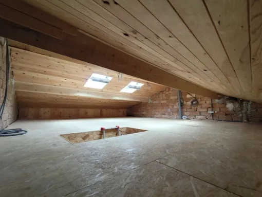 combles isolé habitable toiture plancher artisan Janselme Saint-Martin Vésubie après
