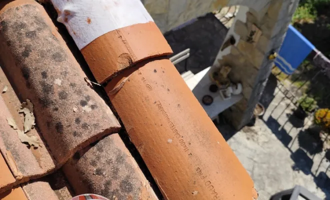 avant réparation nettoyage toiture tuile rive bande étanche élastomère La Colle-sur-Loup artisan Janselme