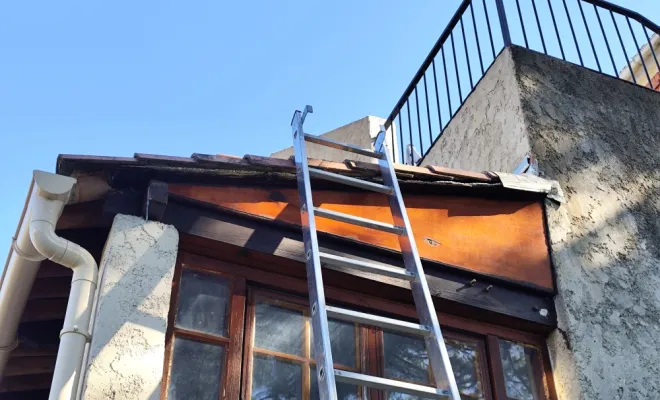 avant travaux charpente menuiserie façade étanche tuile crepi artisan La Colle-sur-Loup Janselme