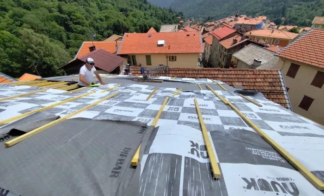 écran sous-toiture réfection saint Martin Vésubie artisan Janselme 